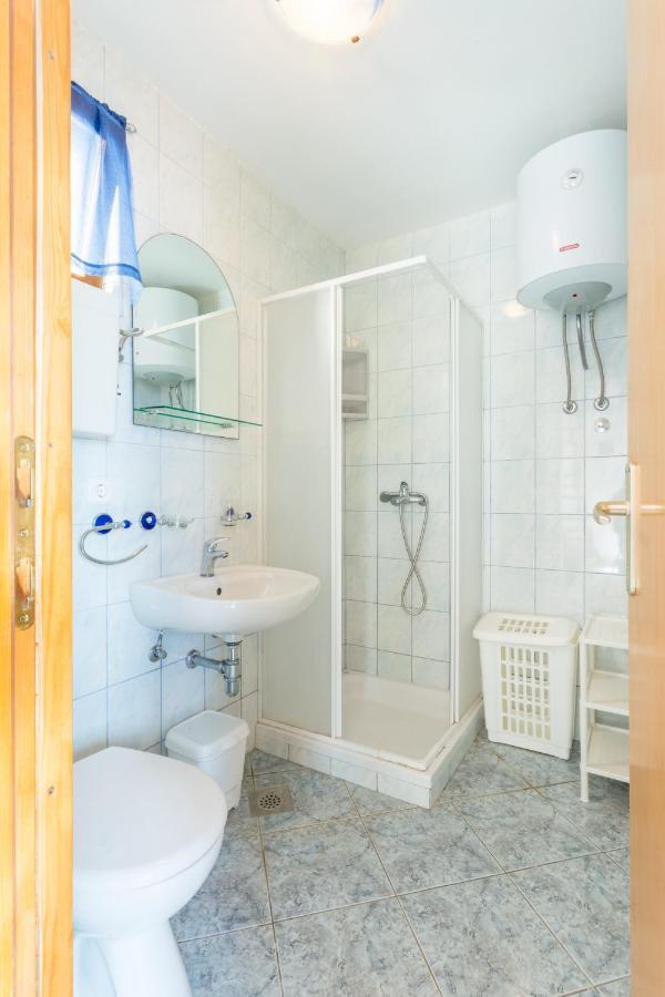 Vacation House Milka Milna  Kültér fotó
